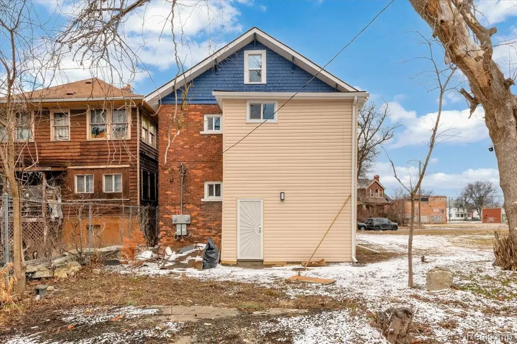 21 North Street Highland Park City MI 48203