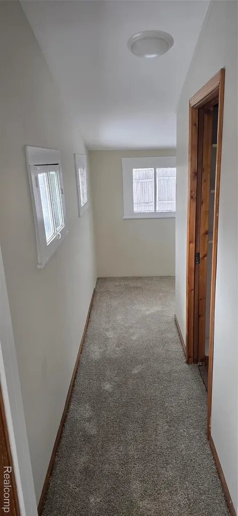 517 Fitzhugh Street Midland City MI 48640