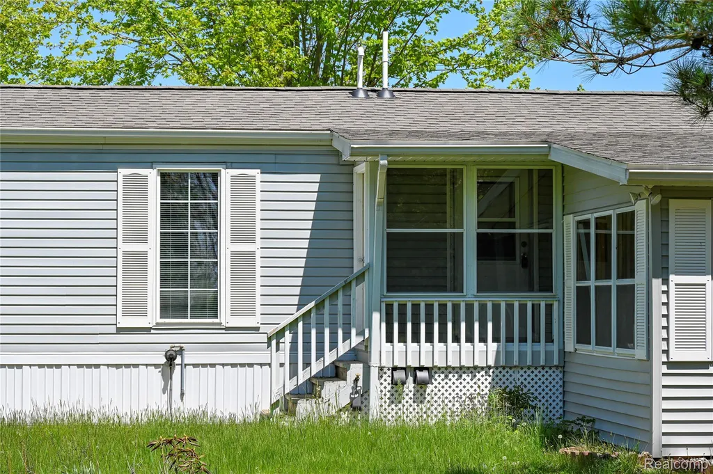 1094 Blamer Road Comins Township MI 48621