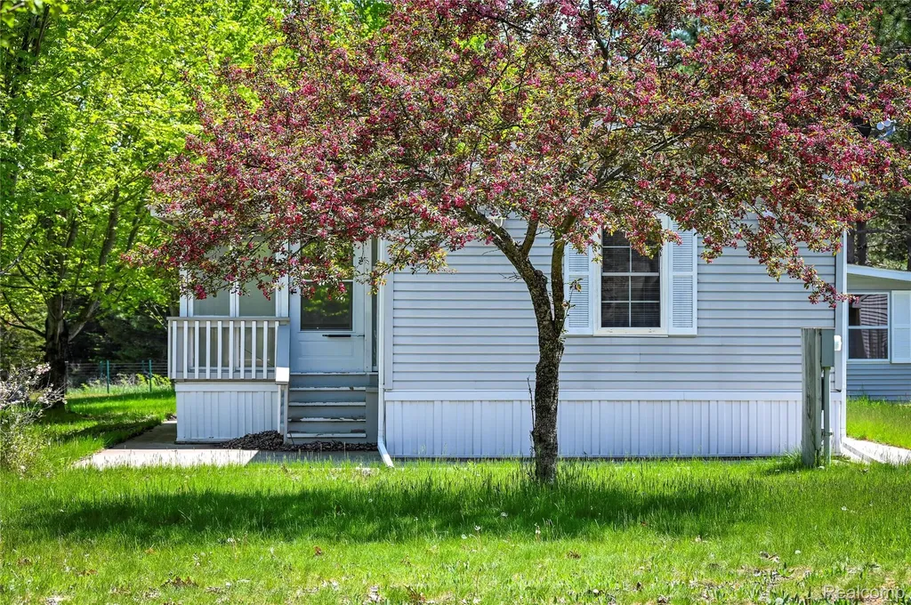 1094 Blamer Road Comins Township MI 48621