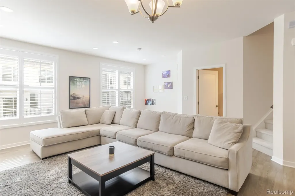 2963 Aughton Road Ann Arbor City MI 48105