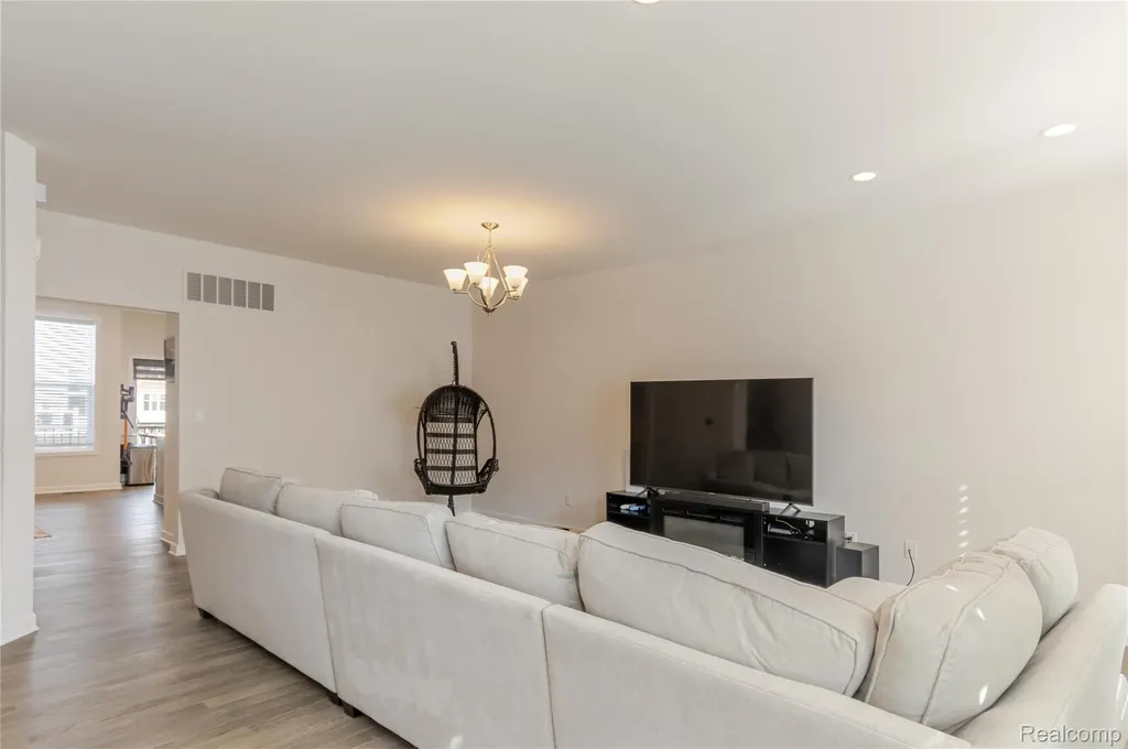 2963 Aughton Road Ann Arbor City MI 48105
