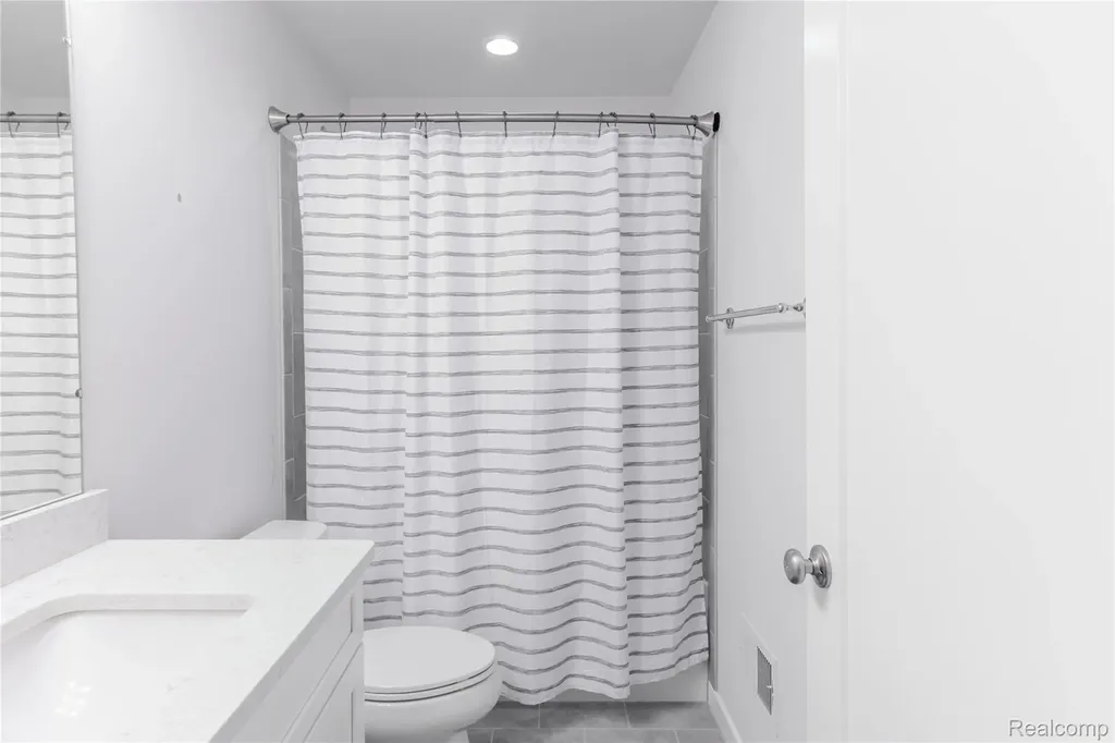 2963 Aughton Road Ann Arbor City MI 48105