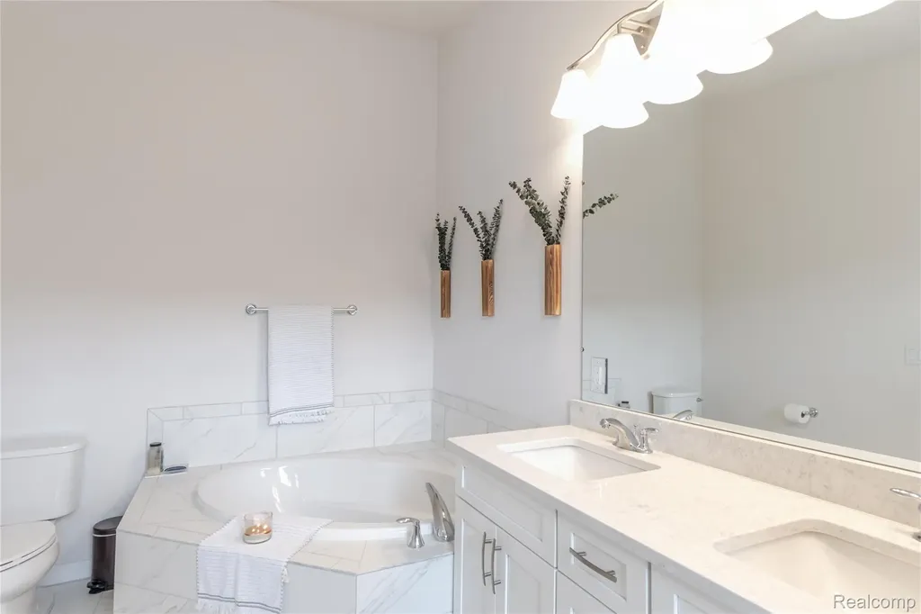 2963 Aughton Road Ann Arbor City MI 48105