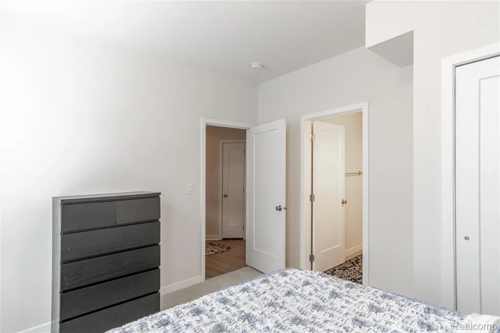 2963 Aughton Road Ann Arbor City MI 48105