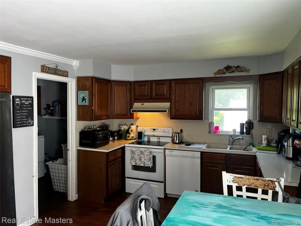 8216 Lakeshore Road Worth Township MI 48450