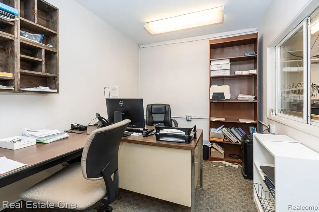 32756 Woodward Avenue Royal Oak City MI 48073