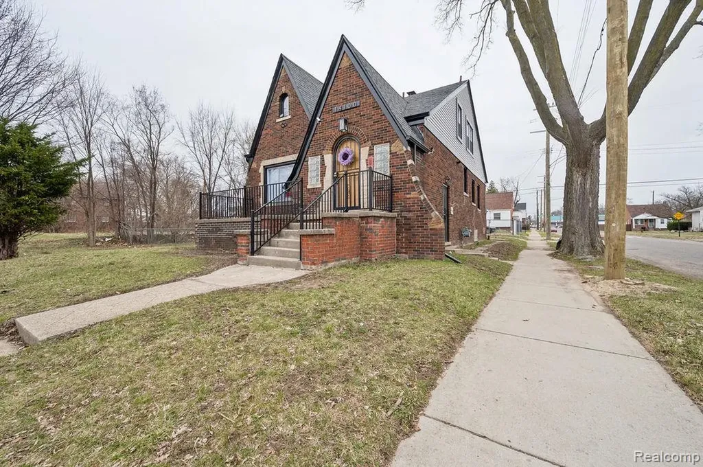 14100 Montrose Street Detroit City MI 48227