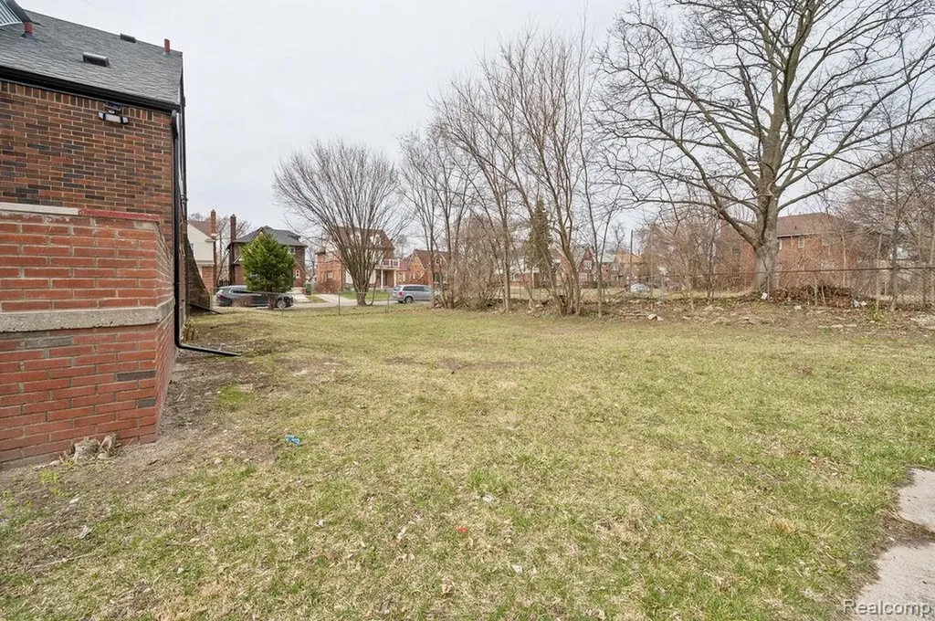 14100 Montrose Street Detroit City MI 48227
