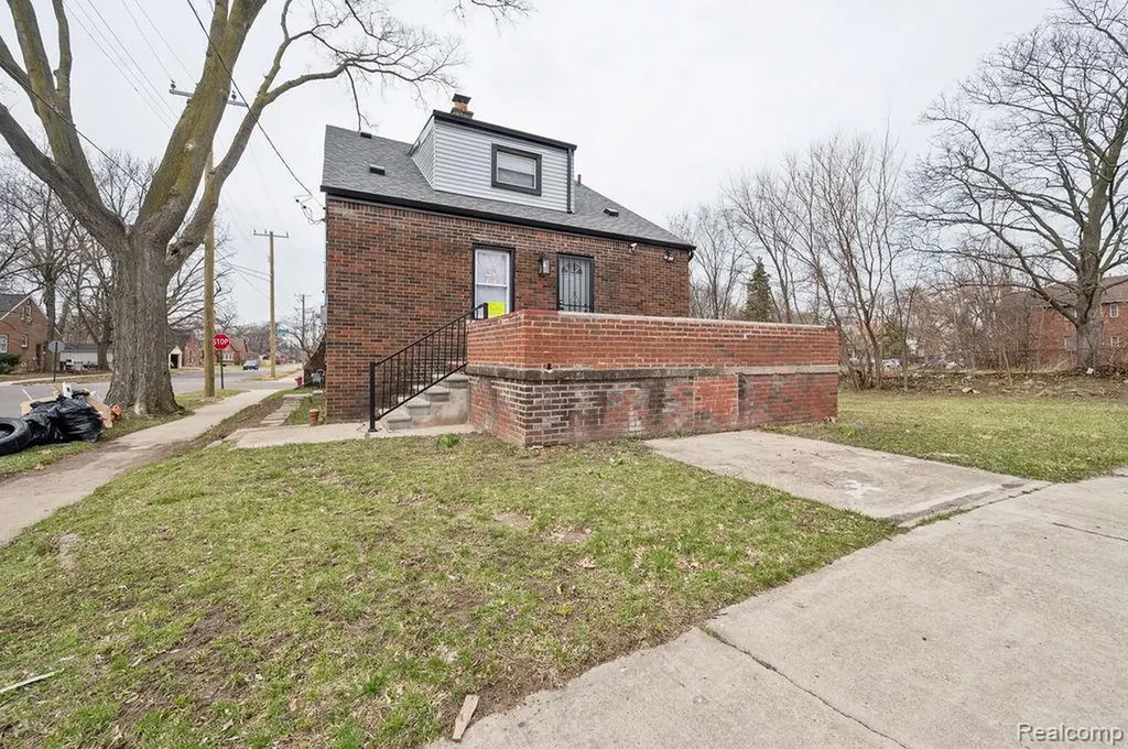 14100 Montrose Street Detroit City MI 48227