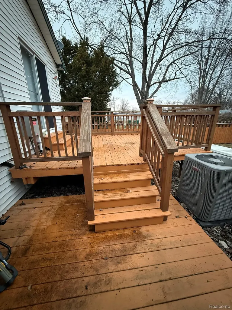 15777 Harrison Romulus City MI 48174