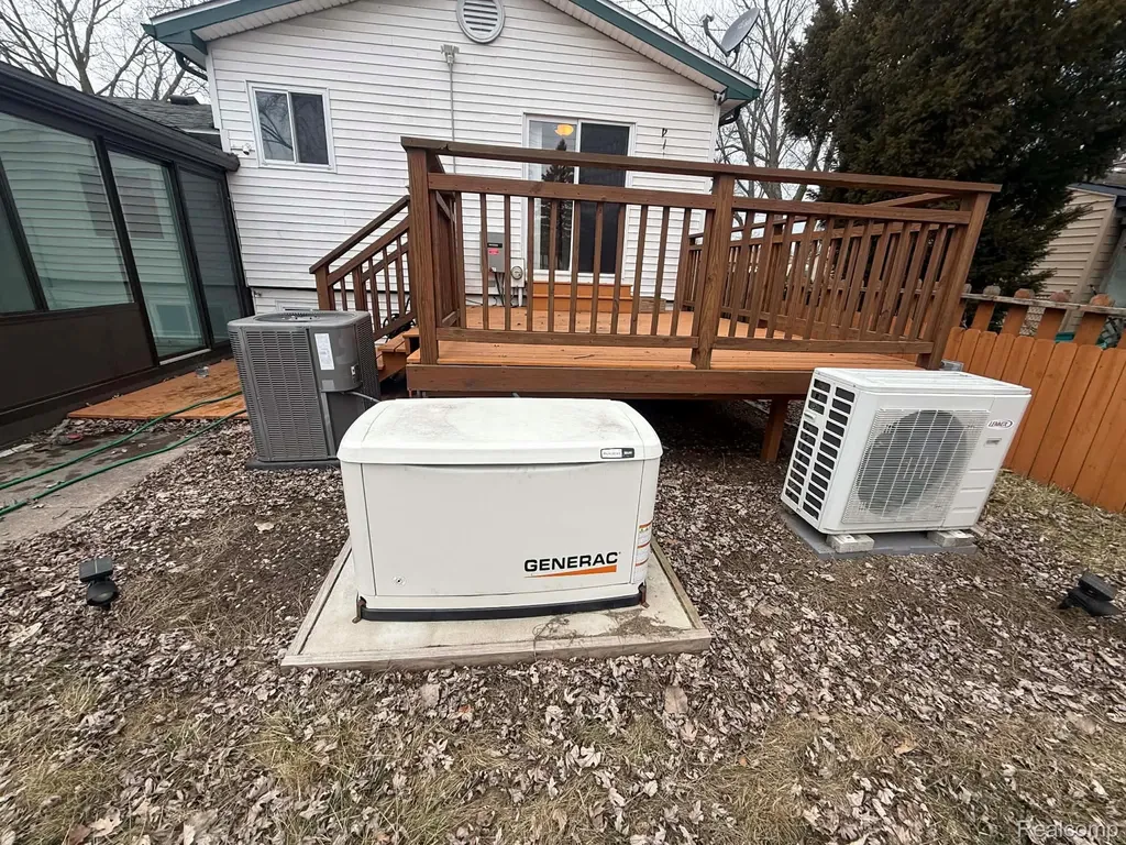 15777 Harrison Romulus City MI 48174