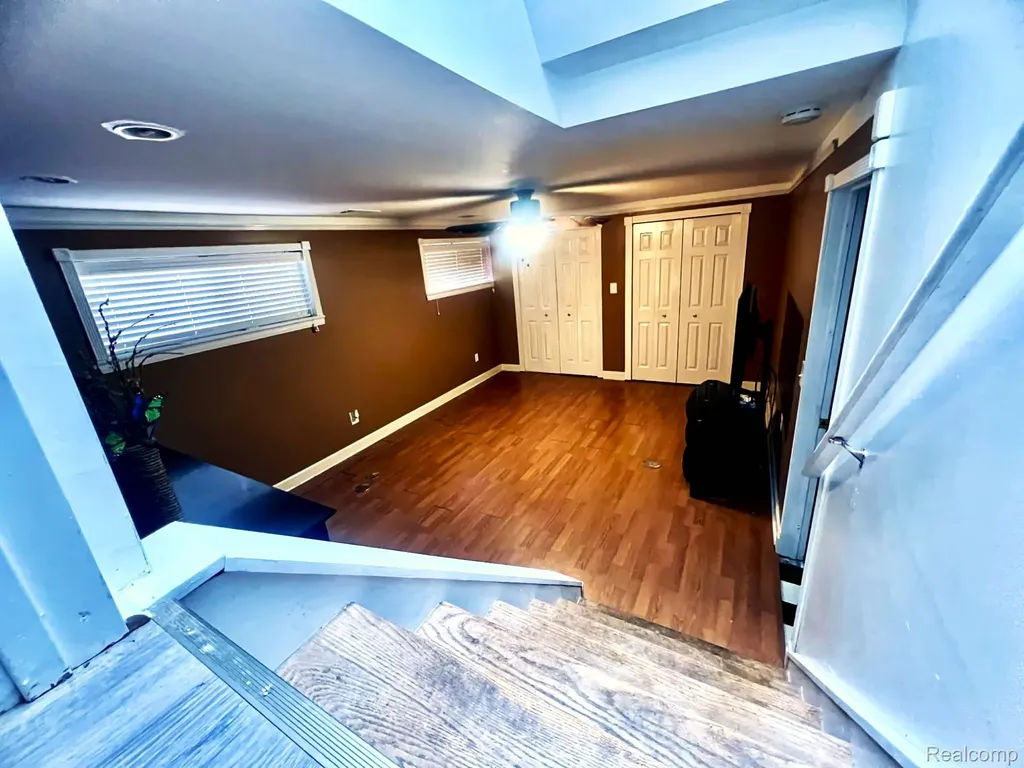 15777 Harrison Romulus City MI 48174