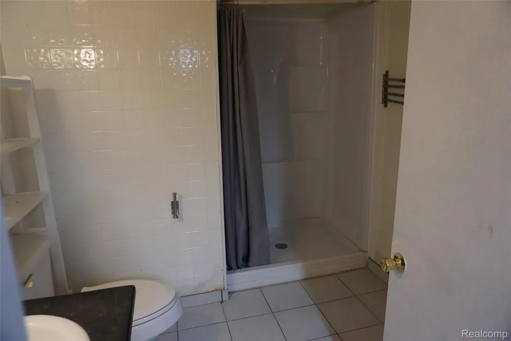 1713 Austin Avenue Lincoln Park City MI 48146