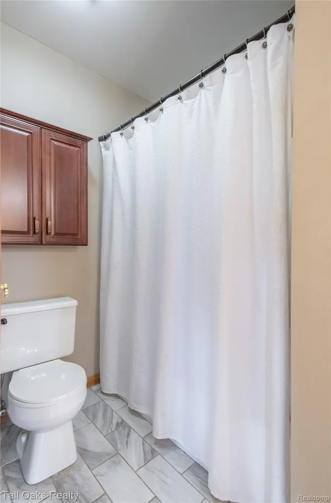 2411 Briar Creek Lane Burton City MI 48509