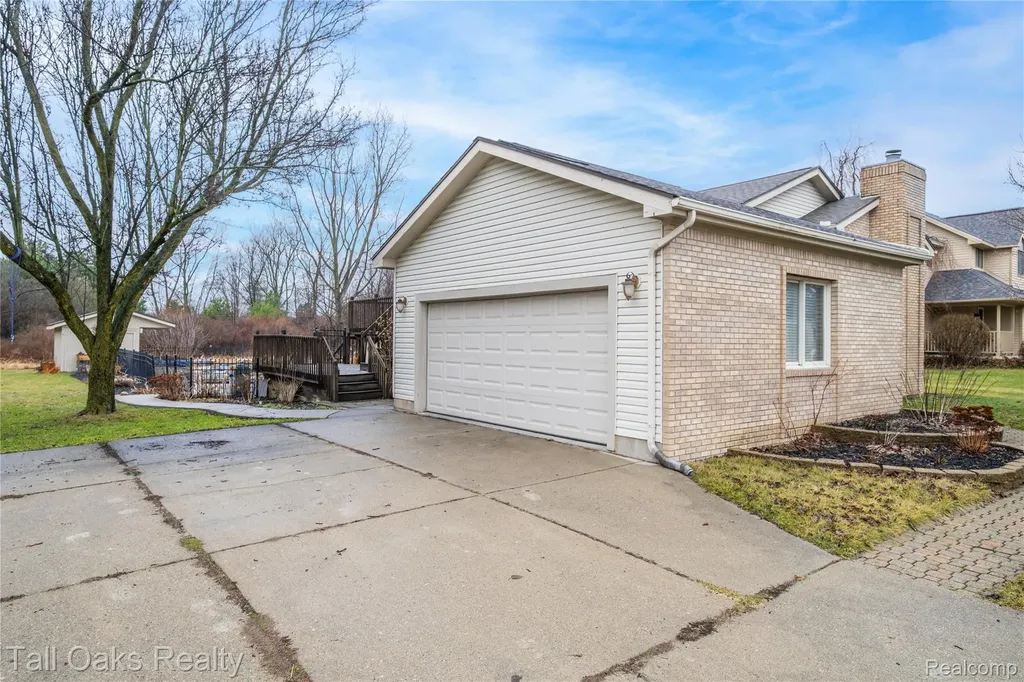 2411 Briar Creek Lane Burton City MI 48509