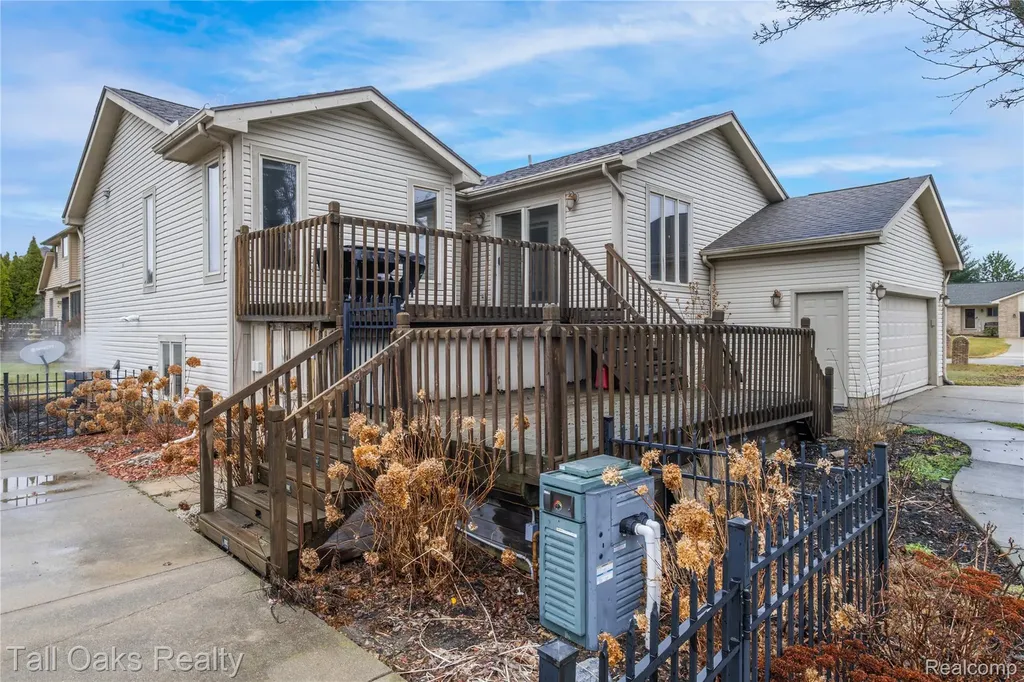 2411 Briar Creek Lane Burton City MI 48509
