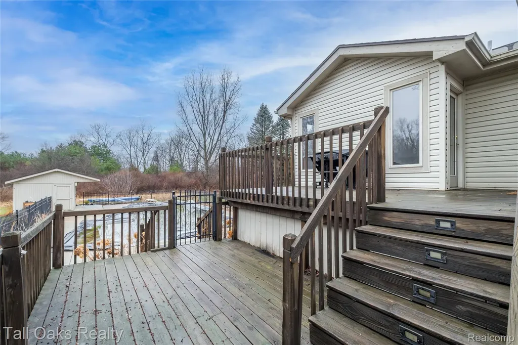 2411 Briar Creek Lane Burton City MI 48509