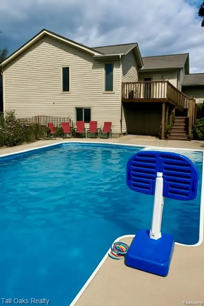 2411 Briar Creek Lane Burton City MI 48509