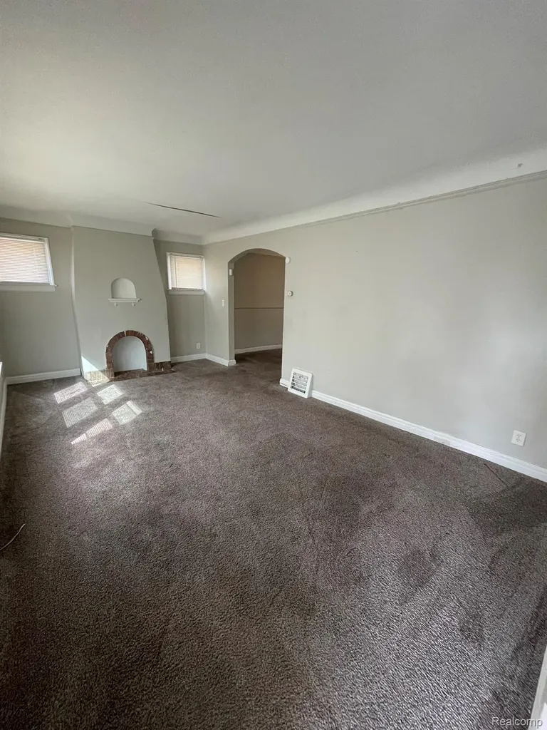 19156 Waltham Street Detroit City MI 48205