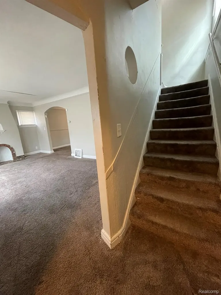 19156 Waltham Street Detroit City MI 48205