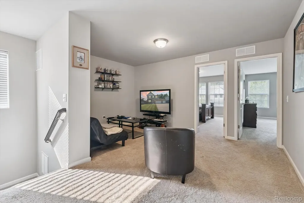 42811 Colonial Road Belleville City MI 48111