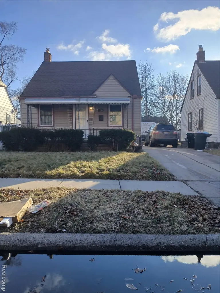 7776 Asbury Park Detroit City MI 48228
