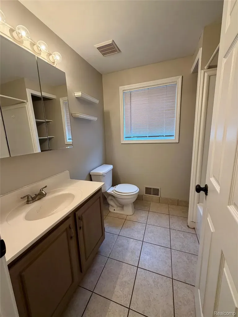 16006 Terrace Village Drive Taylor City MI 48180