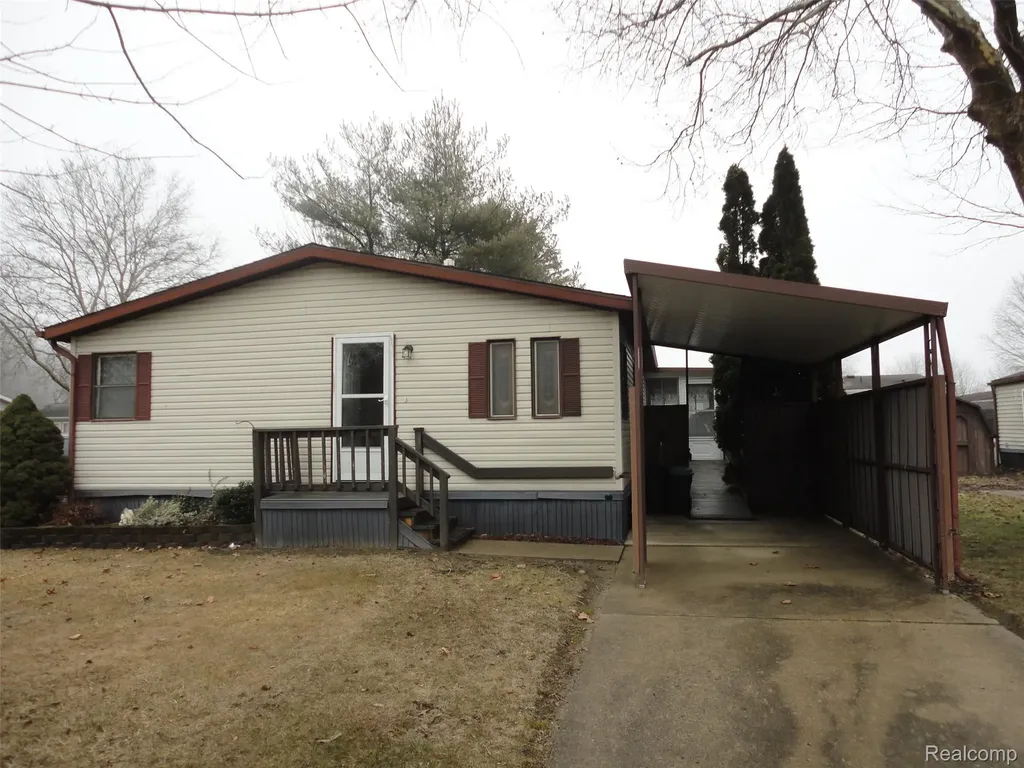 268 Highlands Bedford Township MI 48182