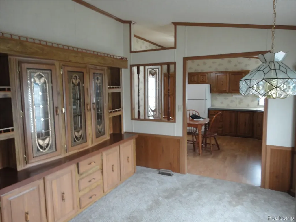 268 Highlands Bedford Township MI 48182