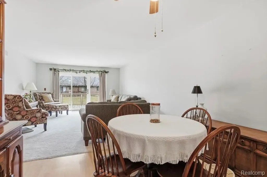 45530 Meadows Square Macomb Township MI 48044