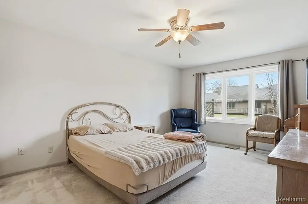 45530 Meadows Square Macomb Township MI 48044