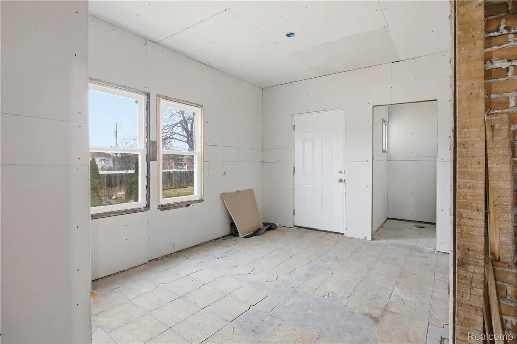 4624 Pacific Street Detroit City MI 48204