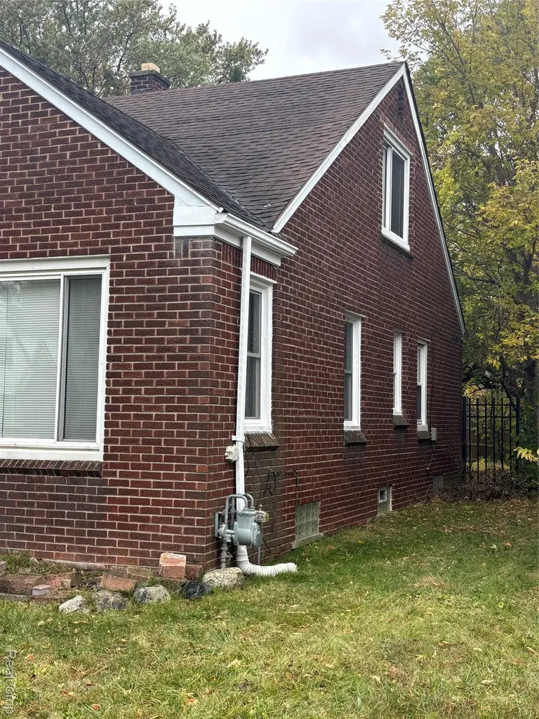 15909 Lauder Street Detroit City MI 48227