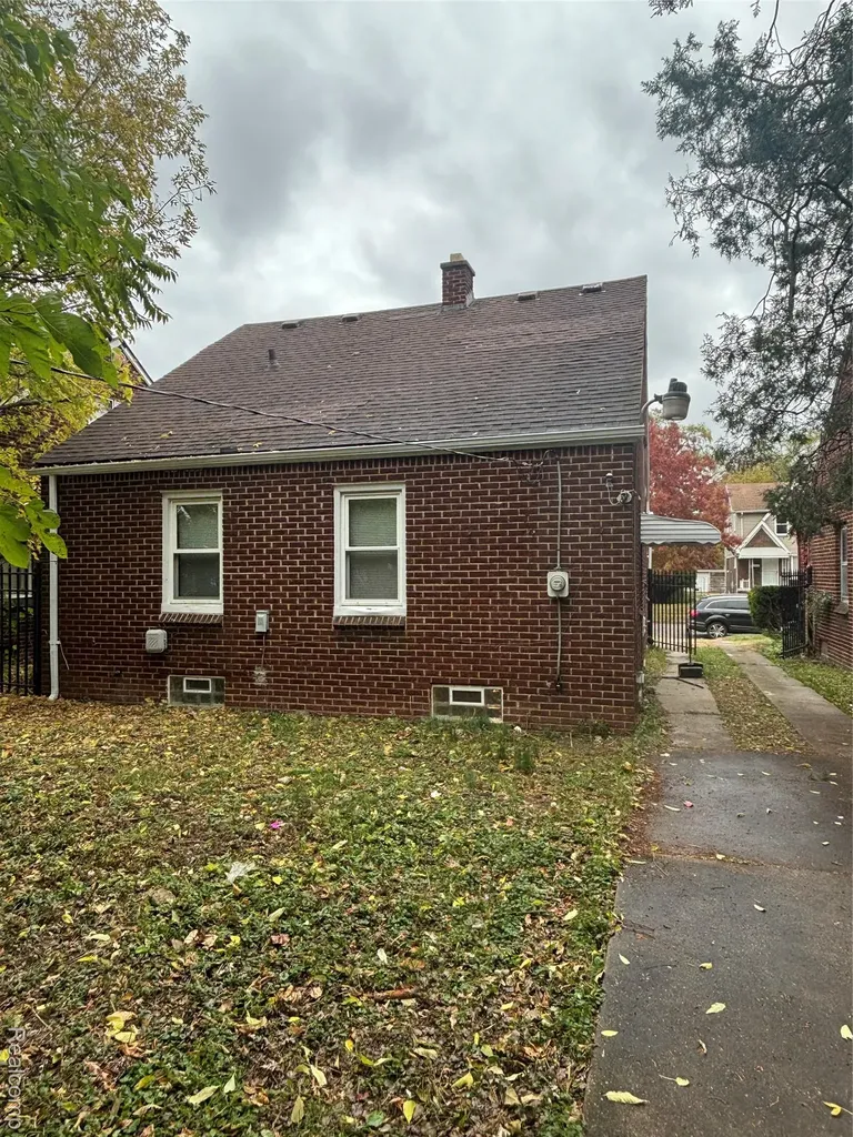 15909 Lauder Street Detroit City MI 48227
