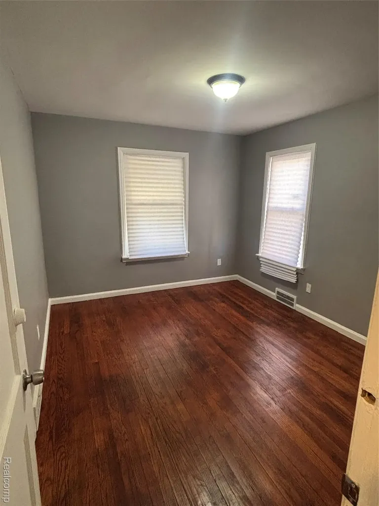19190 Patton Street Detroit City MI 48219