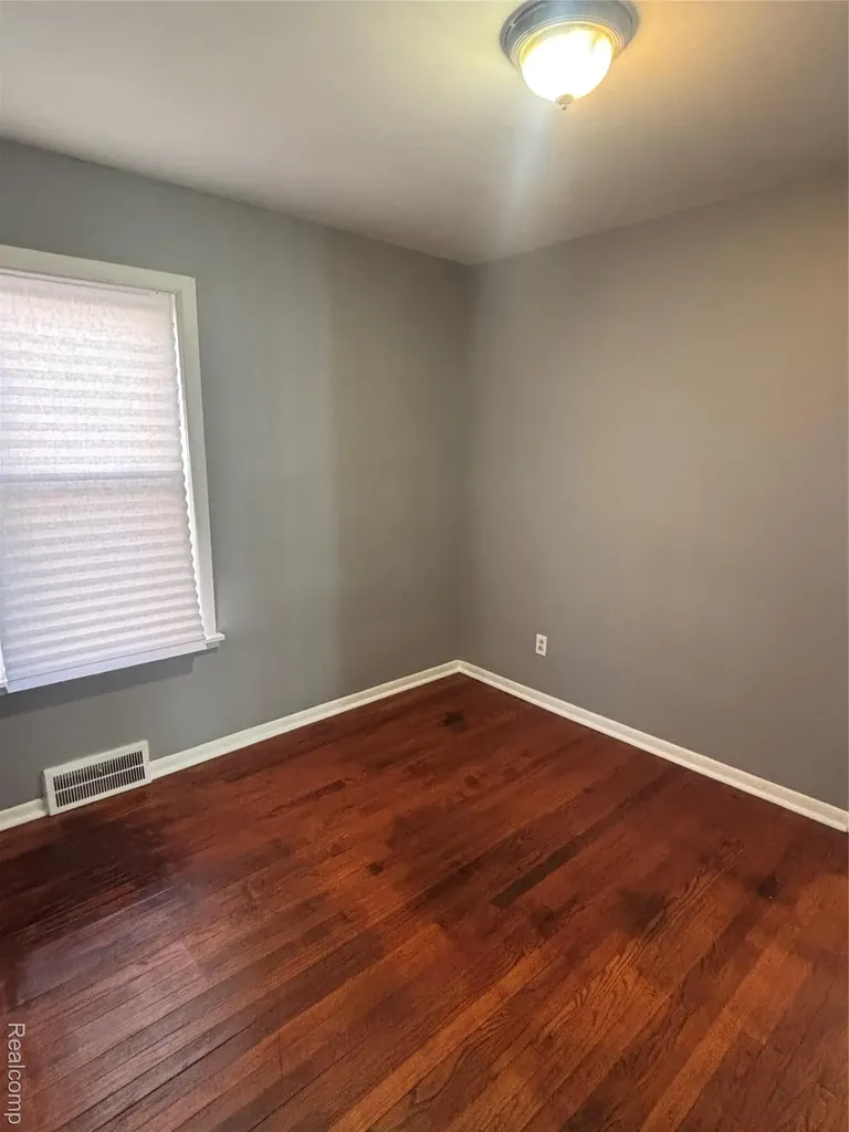 19190 Patton Street Detroit City MI 48219
