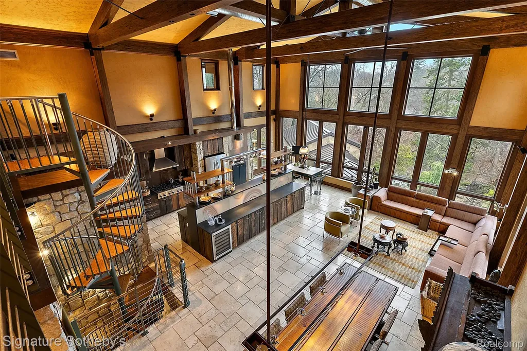 7357 Lindenmere Drive Bloomfield Charter Township MI 48301