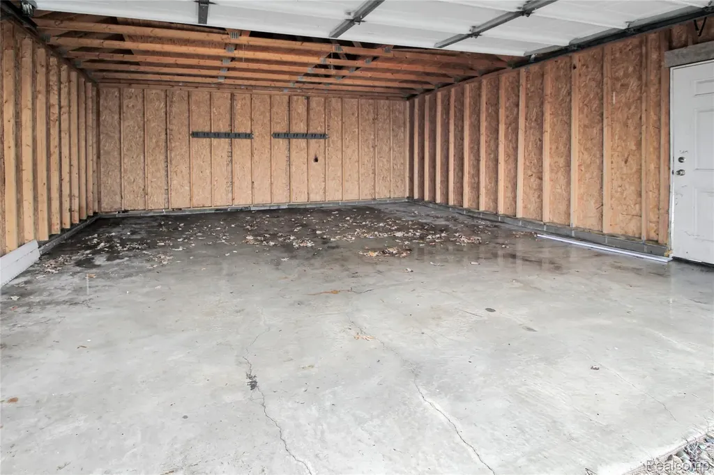 7175 Ozga Street Romulus City MI 48174