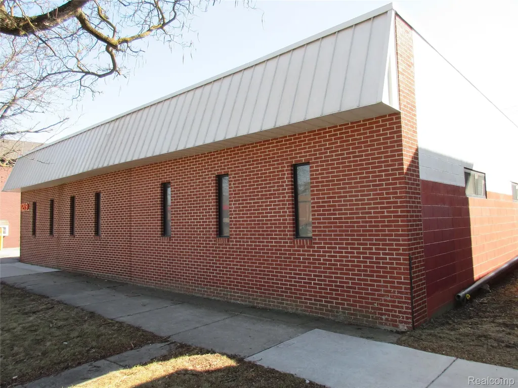 1219 Eureka Avenue Wyandotte City MI 48192