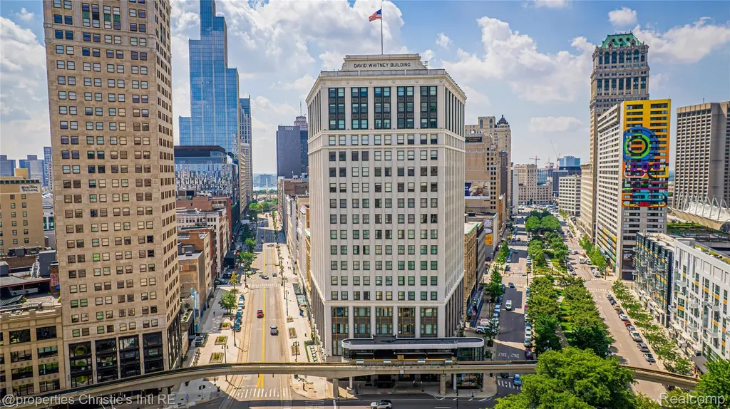 1 Park Avenue Detroit City MI 48226