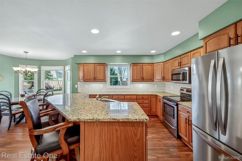 5115 Ossad Drive Norton Shores City MI 49441