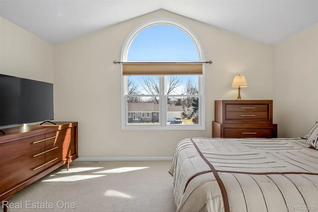 5115 Ossad Drive Norton Shores City MI 49441