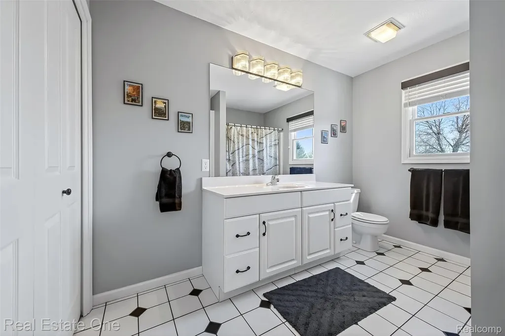 5115 Ossad Drive Norton Shores City MI 49441