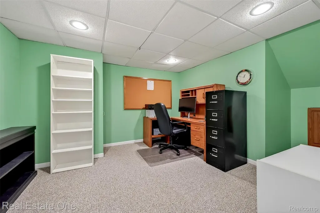 5115 Ossad Drive Norton Shores City MI 49441