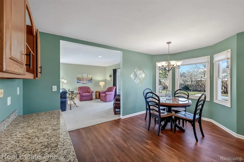 5115 Ossad Drive Norton Shores City MI 49441