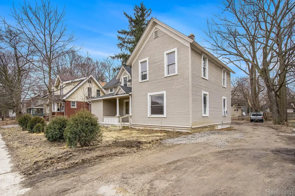 1017 Washtenaw Road Ypsilanti City MI 48197