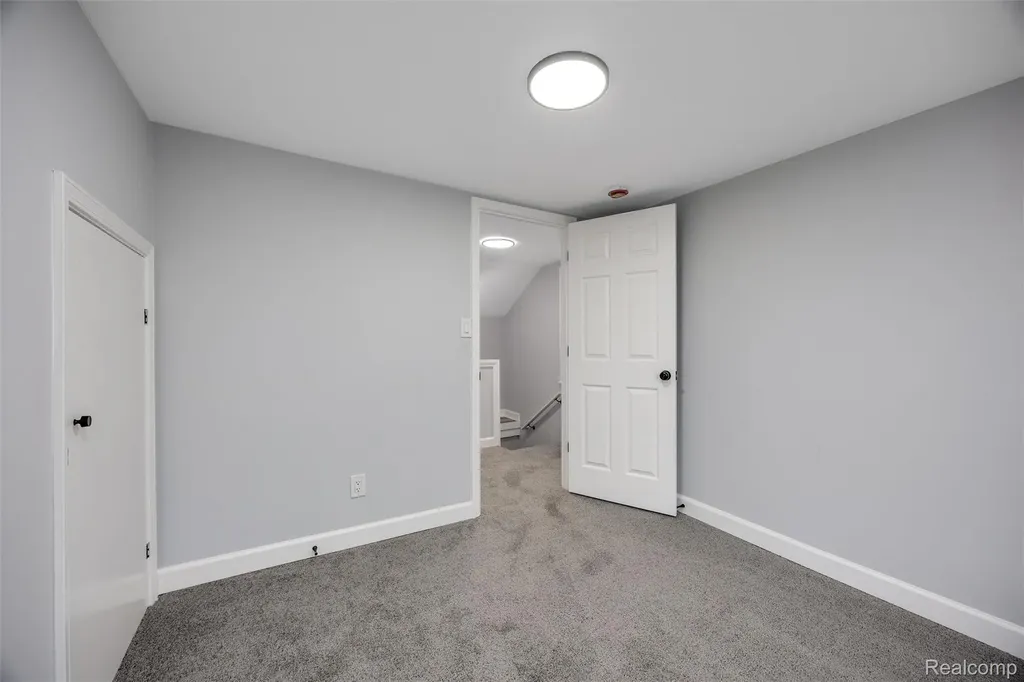 18191 Kentfield Street Detroit City MI 48219