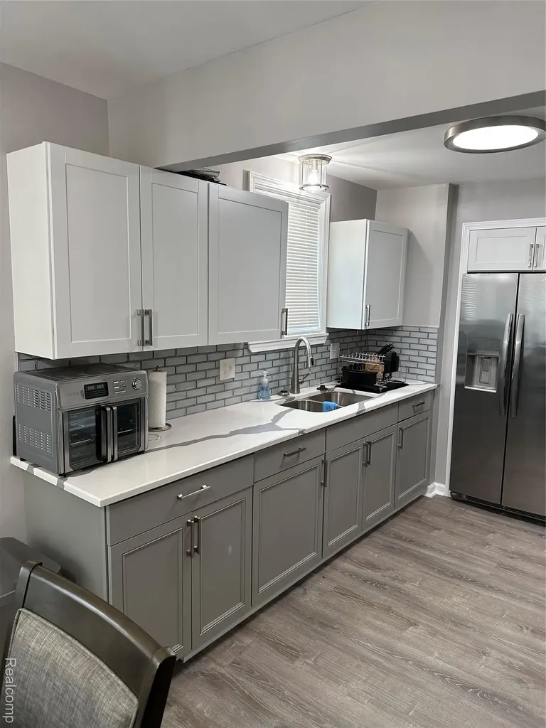 17103 Patton Street Detroit City MI 48219