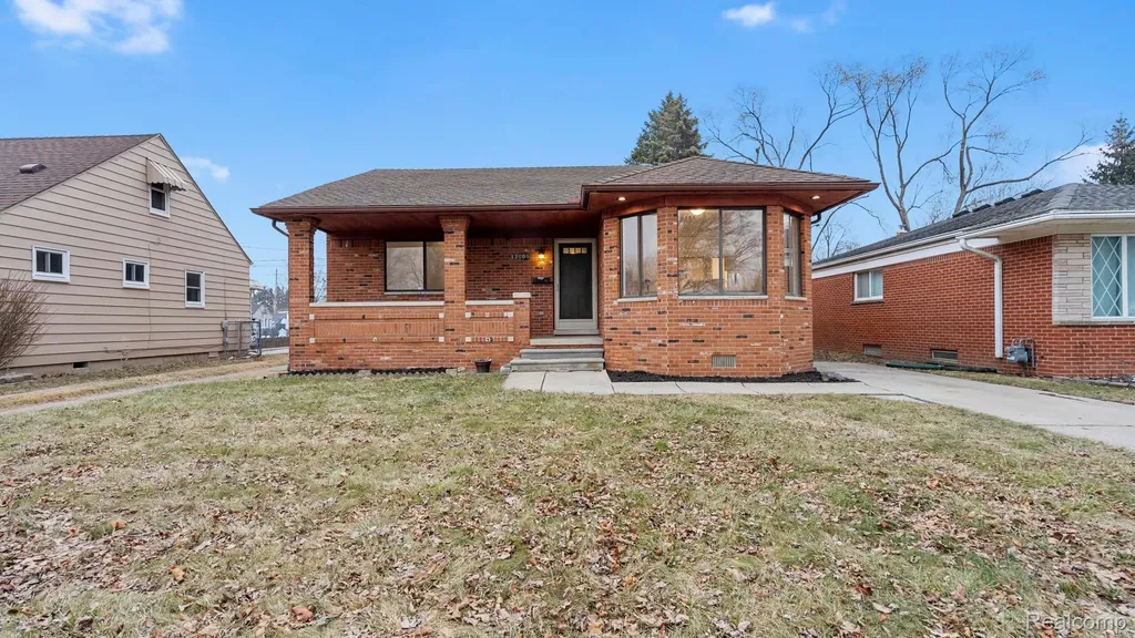 17108 Oconnor Avenue Allen Park City MI 48101